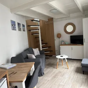 Kingstreet Apartment